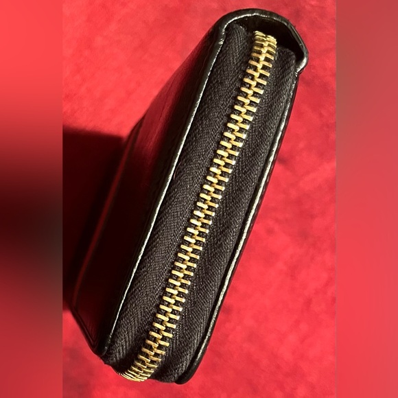 Gucci Rajah TigerHead Zip Around Wallet, Black - Picture 6 of 10